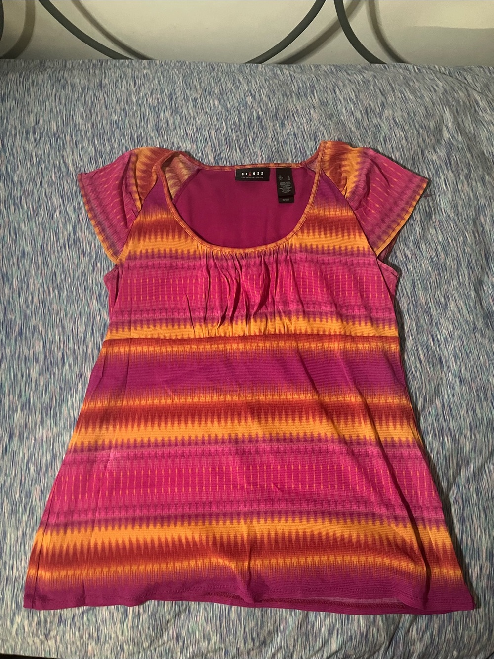Bright striped t-shirt size large